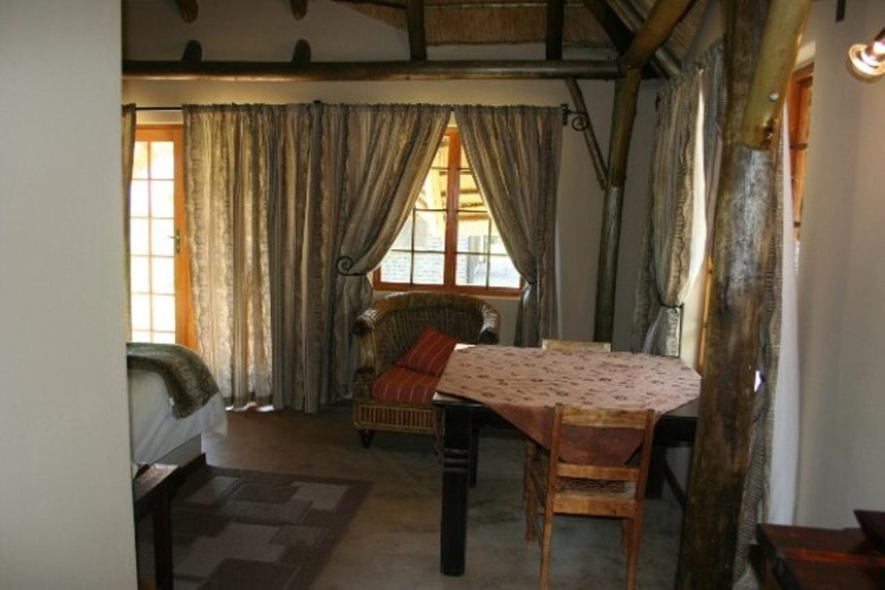 African Flair Country Lodge Piet Retief Bagian luar foto