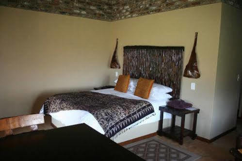 African Flair Country Lodge Piet Retief Bagian luar foto